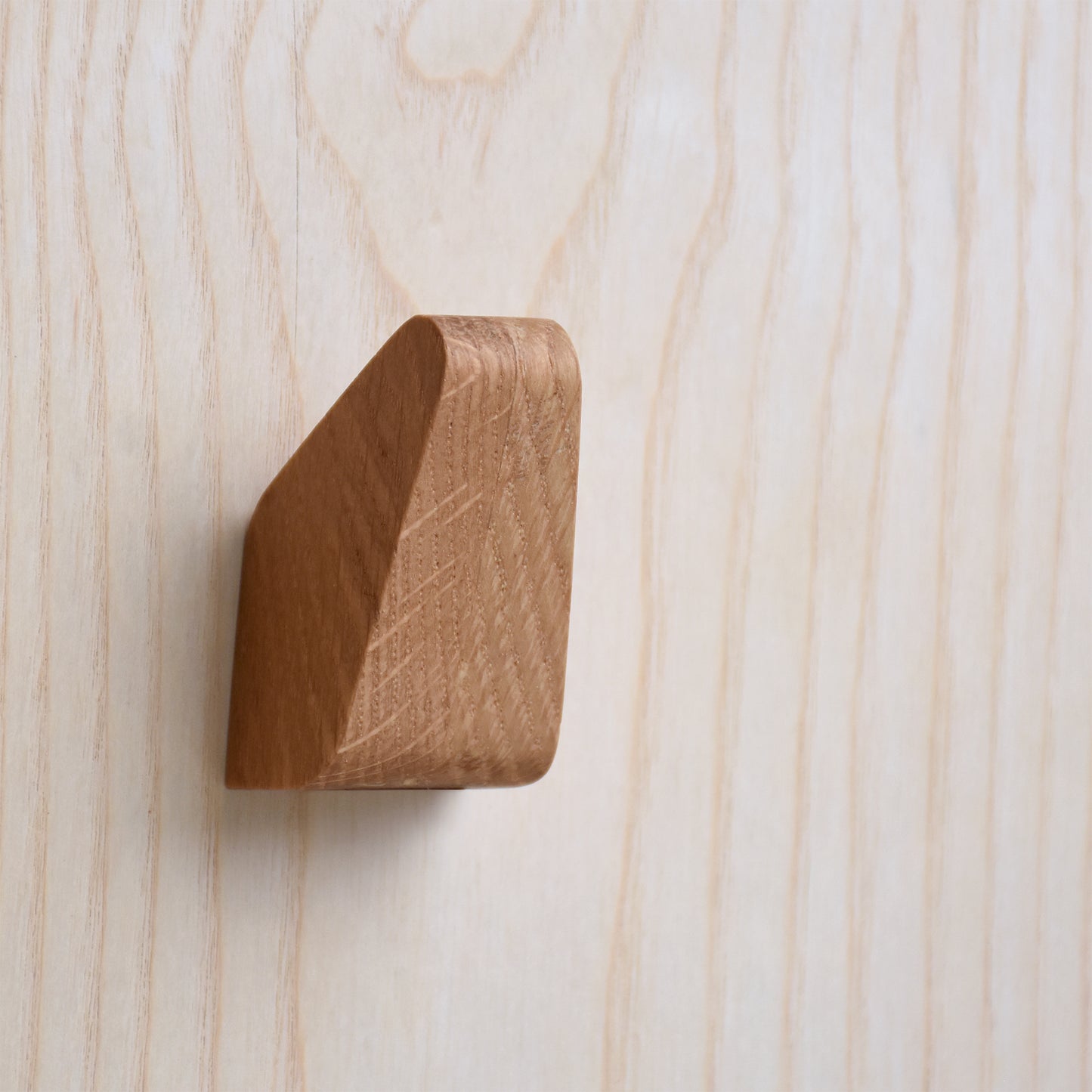 Wooden Coat Hook (ARGUS)