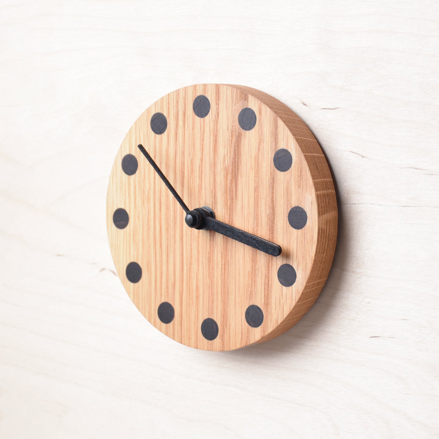 Minimalist Wood Clock, Ash or Walnut (DOT)