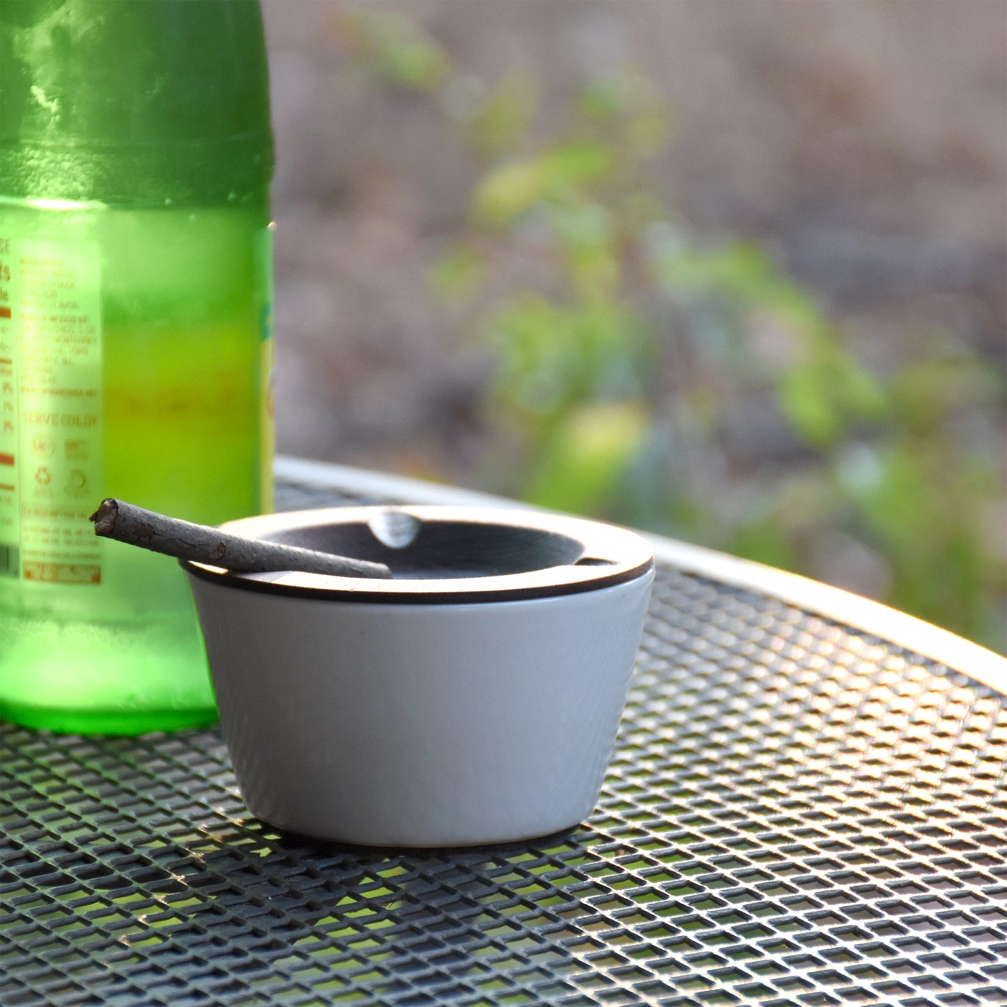 Walnut and Ceramic Ash Tray (RON)