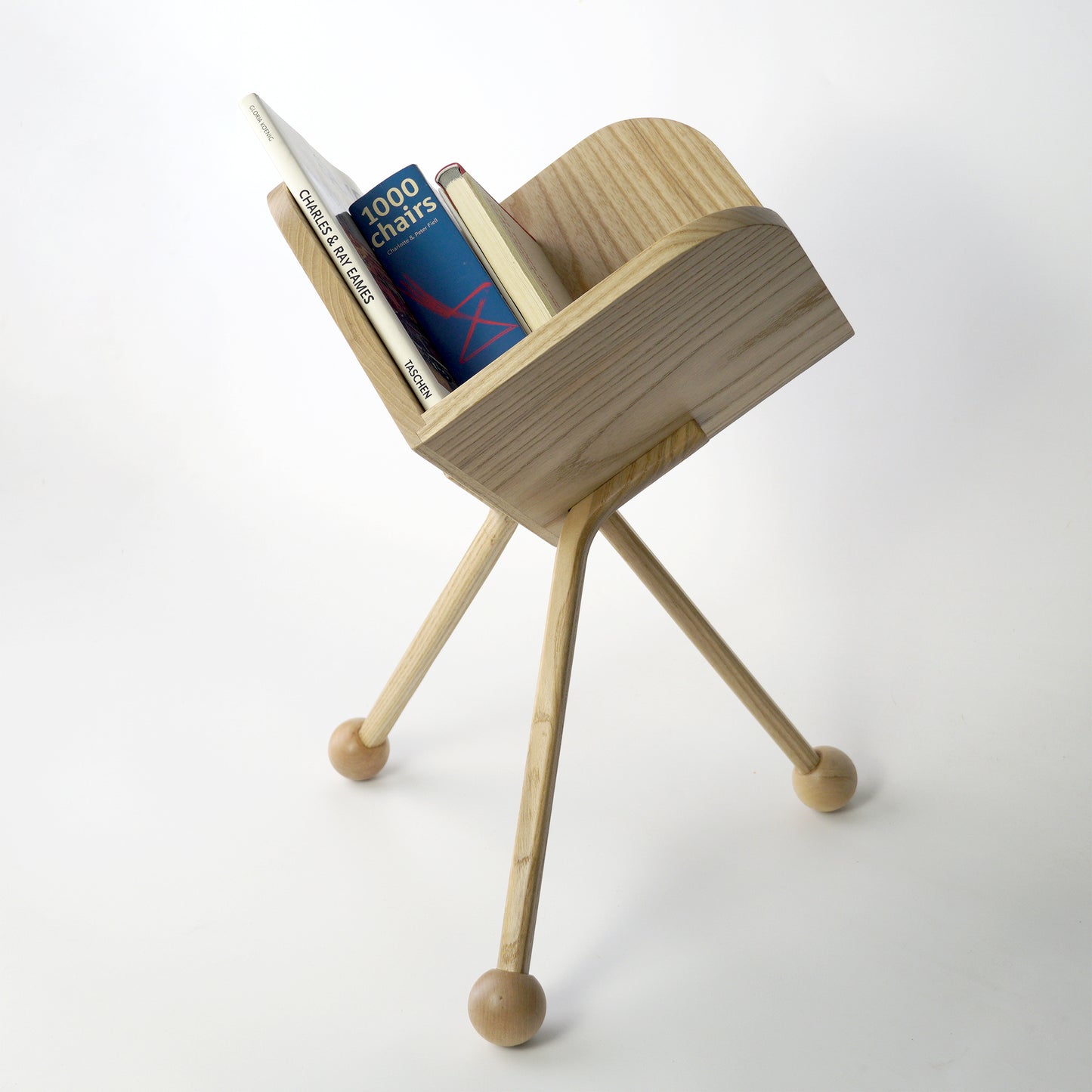 Tripod Shelf (walnut-ash)
